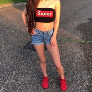 “Super” bandeau crop top
